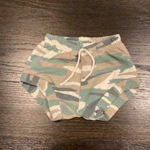 Little wedgies shorties 3t